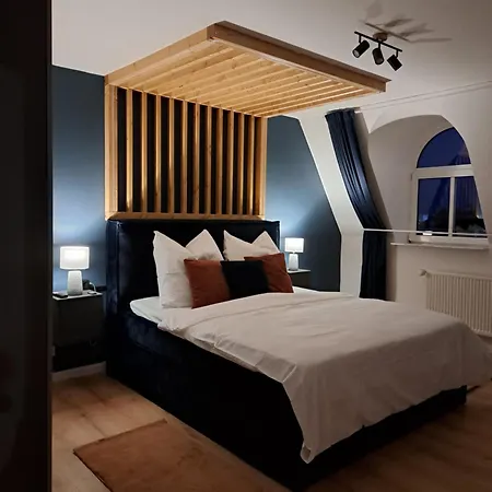 Livora Living - Stilvolles Dg-apartment An Der Fussgaengerzone - 2 Schlafzimmer * Wilhelmshaven