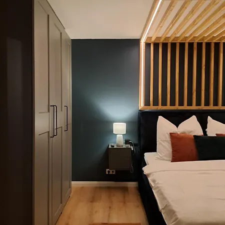 Livora Living - Stilvolles Dg-apartment An Der Fussgaengerzone - 2 Schlafzimmer Wilhelmshaven