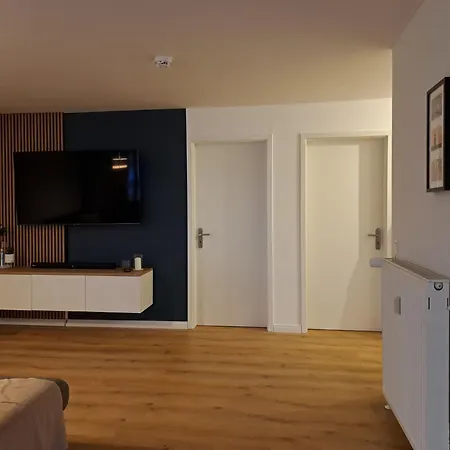 Livora Living - Stilvolles Dg-apartment An Der Fussgaengerzone - 2 Schlafzimmer Appartamento