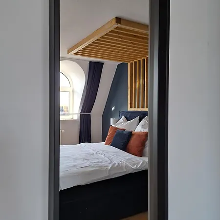 Livora Living - Stilvolles Dg-apartment An Der Fussgaengerzone - 2 Schlafzimmer Appartamento Wilhelmshaven