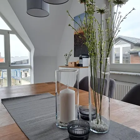 Appartamento Livora Living - Stilvolles Dg-apartment An Der Fussgaengerzone - 2 Schlafzimmer Wilhelmshaven