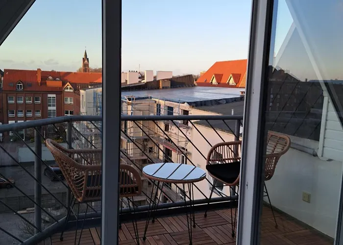 Apartman Livora Living - Stilvolles Dg-apartment An Der Fussgaengerzone - 2 Schlafzimmer Wilhelmshaven