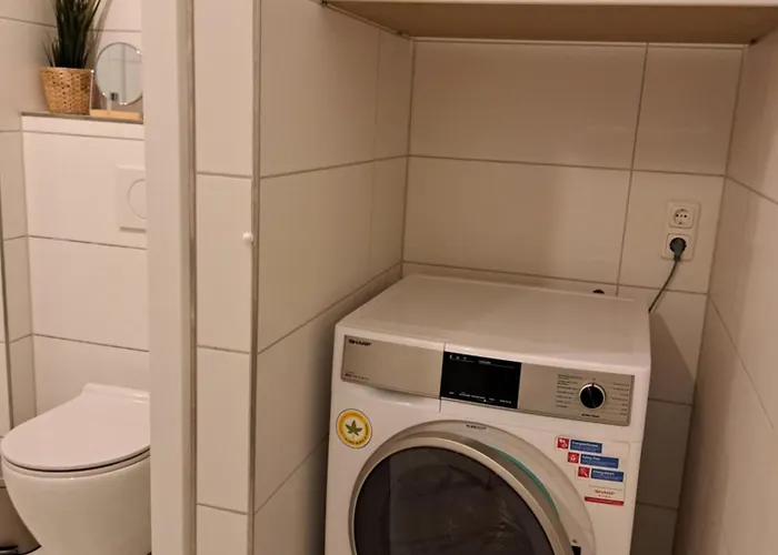 Apartman Livora Living - Stilvolles Dg-apartment An Der Fussgaengerzone - 2 Schlafzimmer Wilhelmshaven